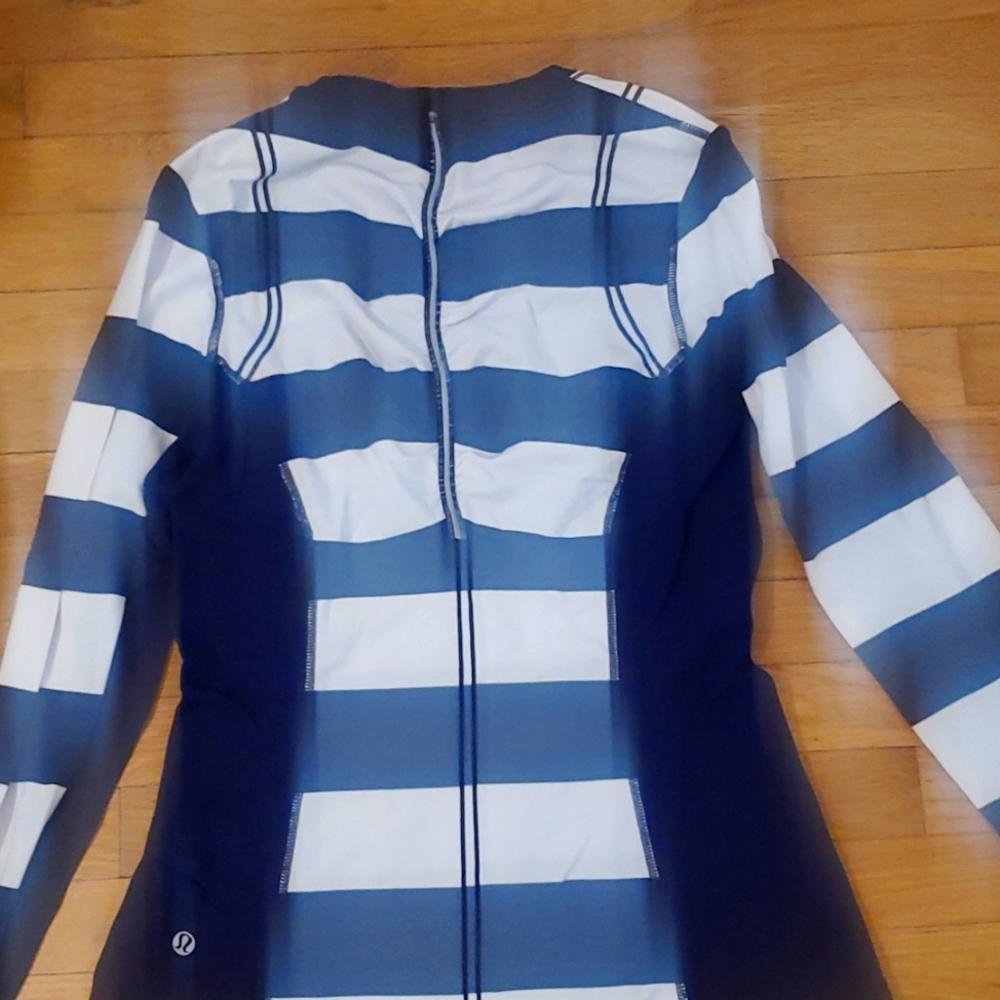 Lululemon LS running shirt